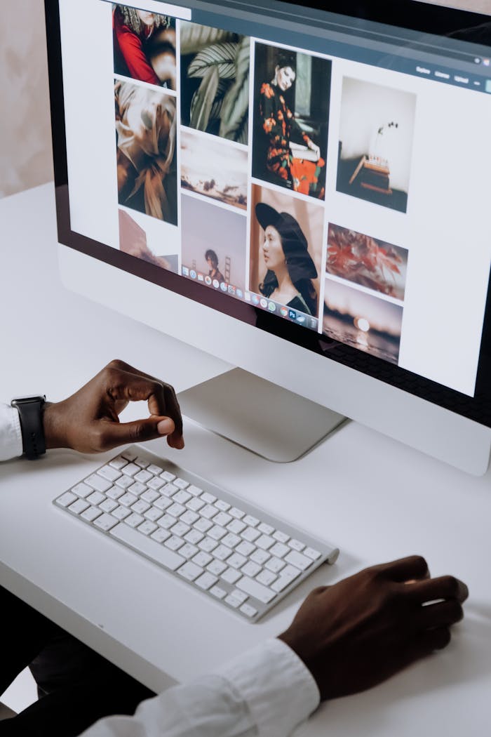 services-03 pexels photo 5083405 - Techtivus: Website and Application Development Agency
